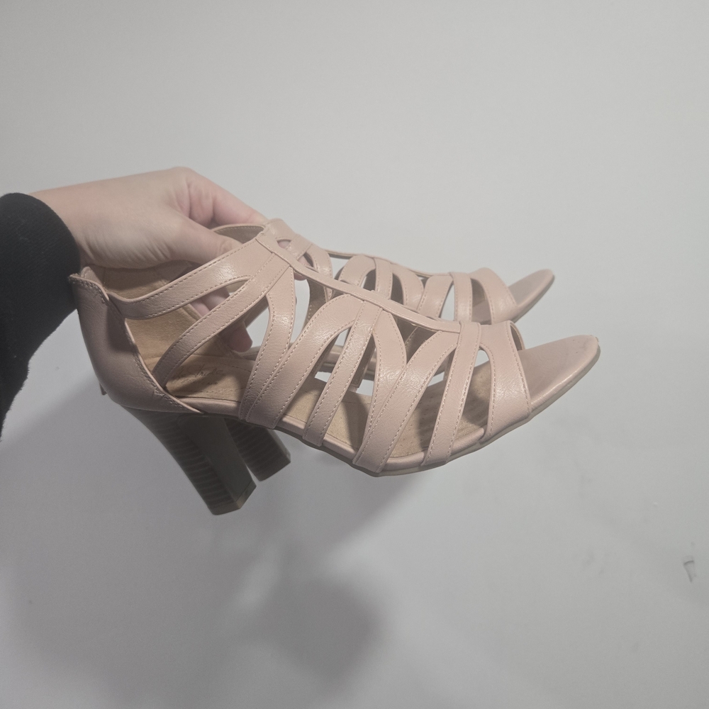 Elegant Tan Strappy Heels